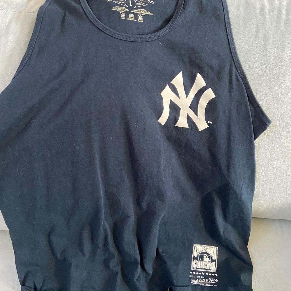 Mitchell & Ness New York Yankees Tank Top